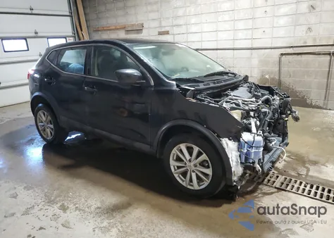 2017 Nissan Rogue Sport S from USA, damaged, VIN JN1BJ1CR4HW124953